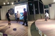 开云精品-34小时5分钟 巴西男子第33次打破世界颠球纪录！